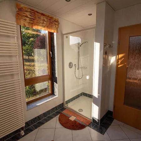 Apartment Bis 10 Personen Und 2,5 Schlafzimmern *