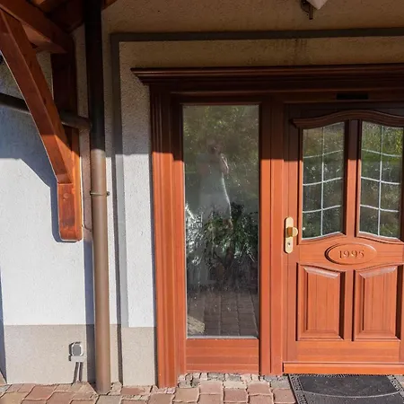 Bis 10 Personen Und 2,5 Schlafzimmern Apartment *