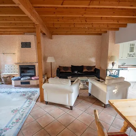 Apartment Bis 10 Personen Und 2,5 Schlafzimmern